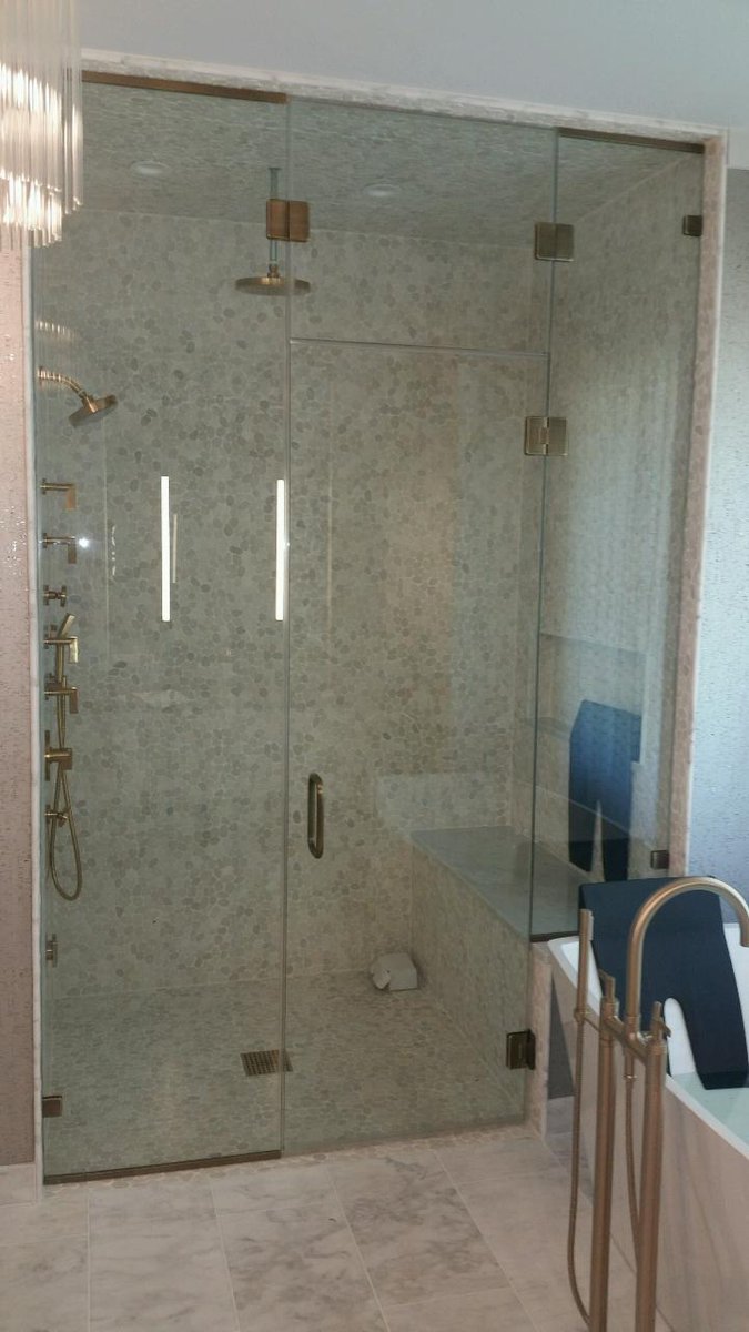 BTglass1960's tweet photo. Custom Steam Shower. #brittandtilsonglass #asheville #steamunit #operabletransum #brushedbronze #framelessshower https://t.co/Pxw6HCaVMt
