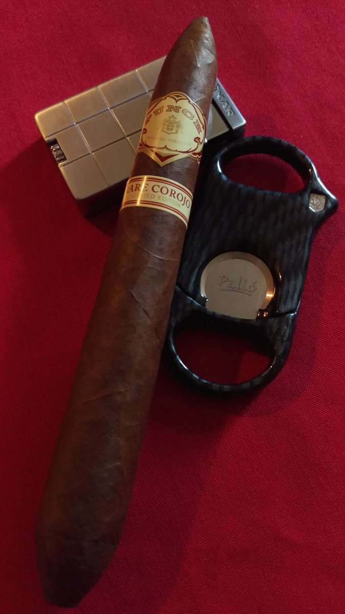 About to enjoy my last 2014 @punchcigars 
#RareCorojo @CigarChairman @HN_JAD @PistolCliff @shaunerickson5 @amashby