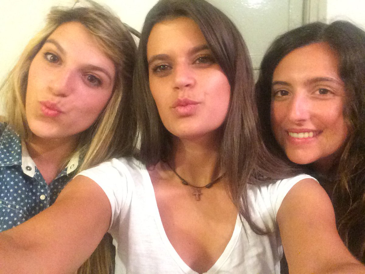 Ines_ig's tweet photo. Los miércoles en verano molan 🐷 https://t.co/j0ZxYOSEWr