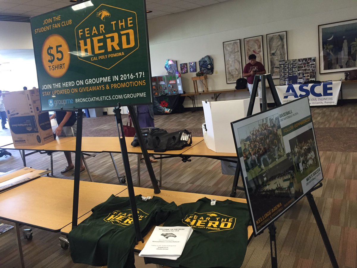 TheHerdatCPP's tweet image. Back at the Orientation club fair! Exciting start to 2016-17 for the @cppbroncos student fan club.