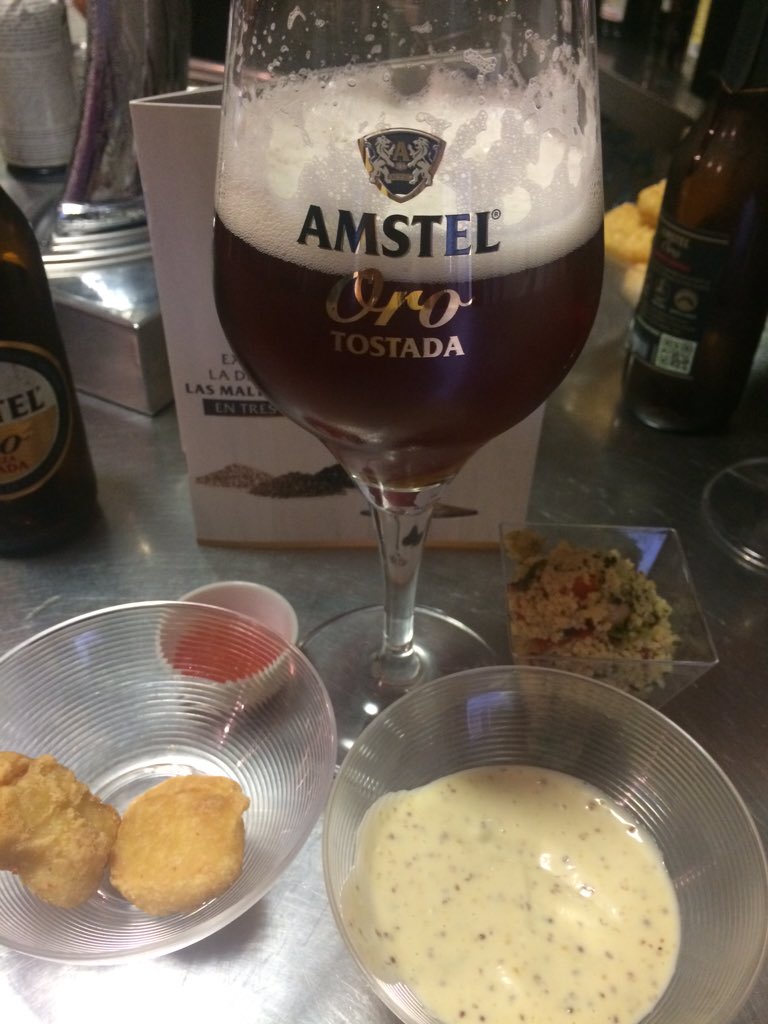 BarErkiaga's tweet photo. A probar!!!! #cataerkiaga #VitoriaGasteiz #amsteloro @amstel_es https://t.co/33Ioh4c7Nk
