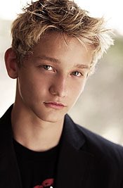 BE_Saintgnue's tweet photo. Cody Saintcute ๐ป #CodyInGermany https://t.co/ojnTMWEeJr