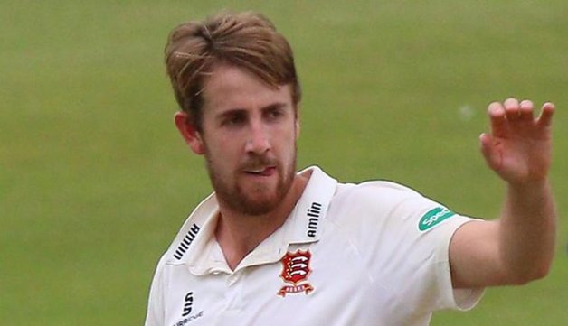 BBCSport's tweet photo. Eight Gloucestershire wickets fall at Cheltenham and Essex's Matt Quinn claims seven:

https://t.co/SNqrEoElAI https://t.co/liQ0r4J8cJ