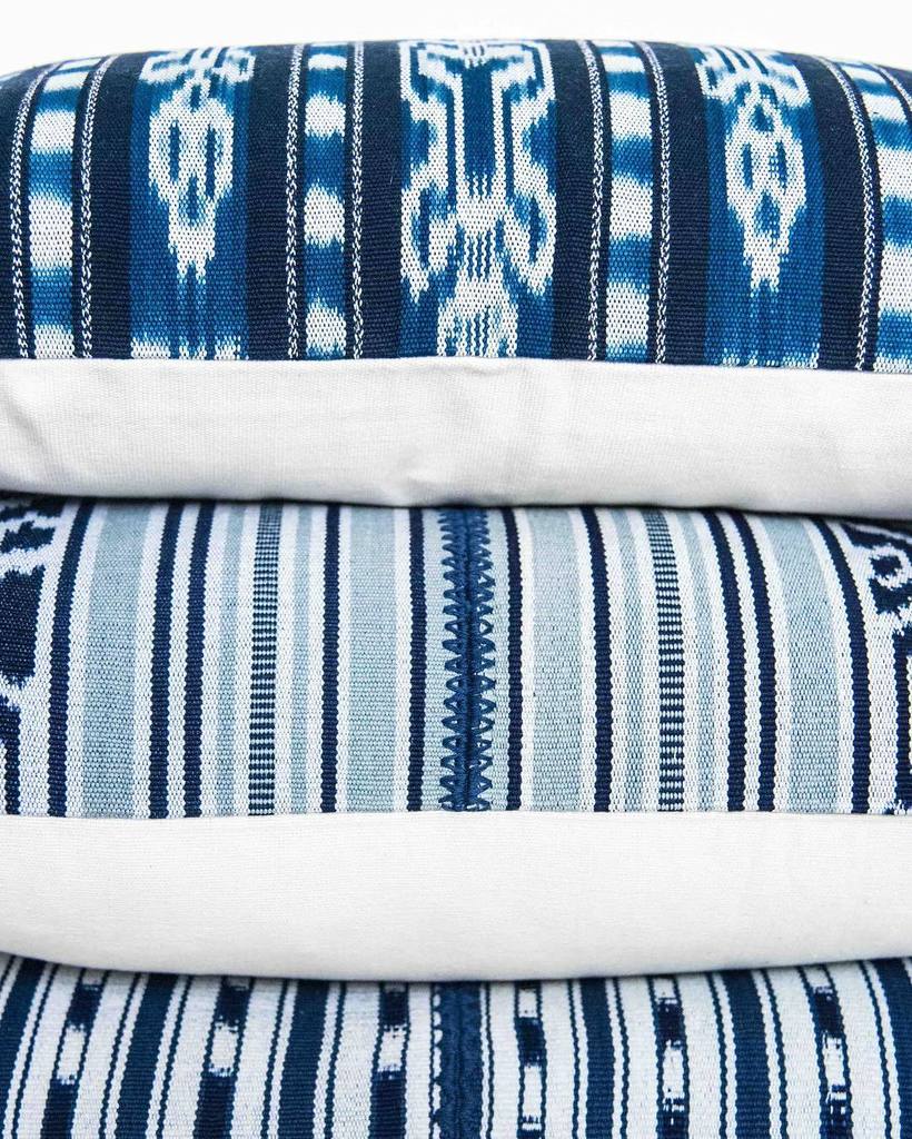 ARACOLLECTIVE's tweet photo. | BACK IN STOCK | Our best-selling indigo pillows are back. Naturally dyed and made in sma… https://t.co/acZoXssrBq https://t.co/j3CPKzNoHT