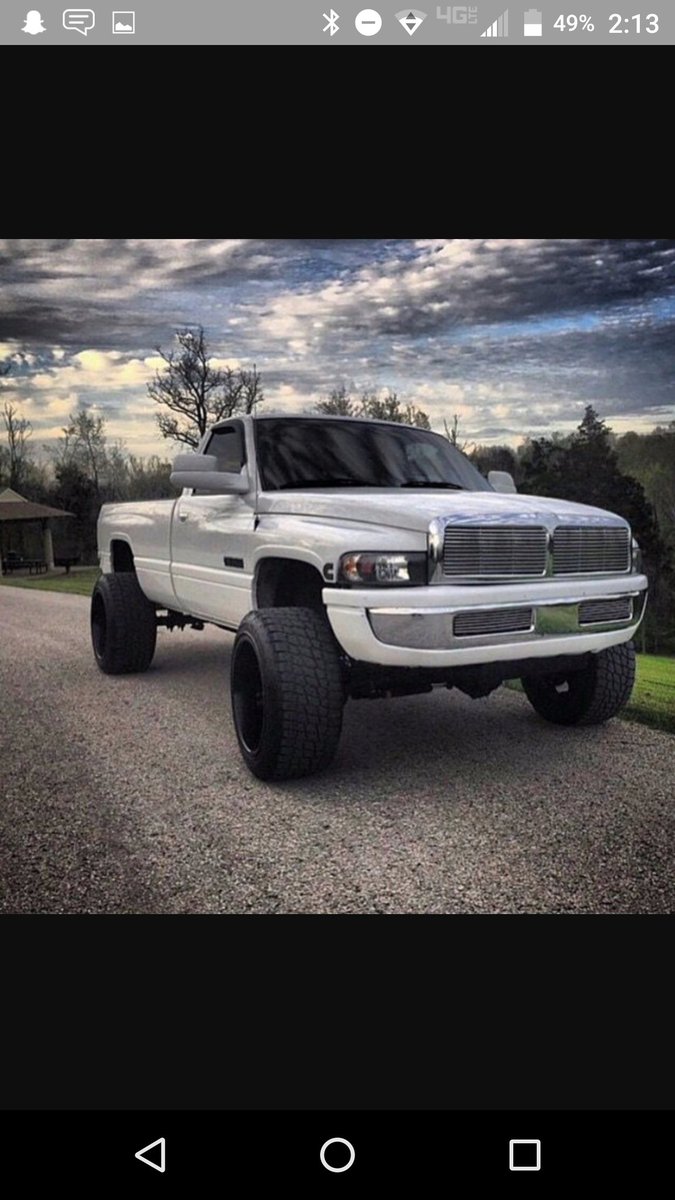 Deckard_Mark's tweet photo. Dream truck.... maybe one day!
#regcab #longbed #cummins https://t.co/vPeNlYUslY