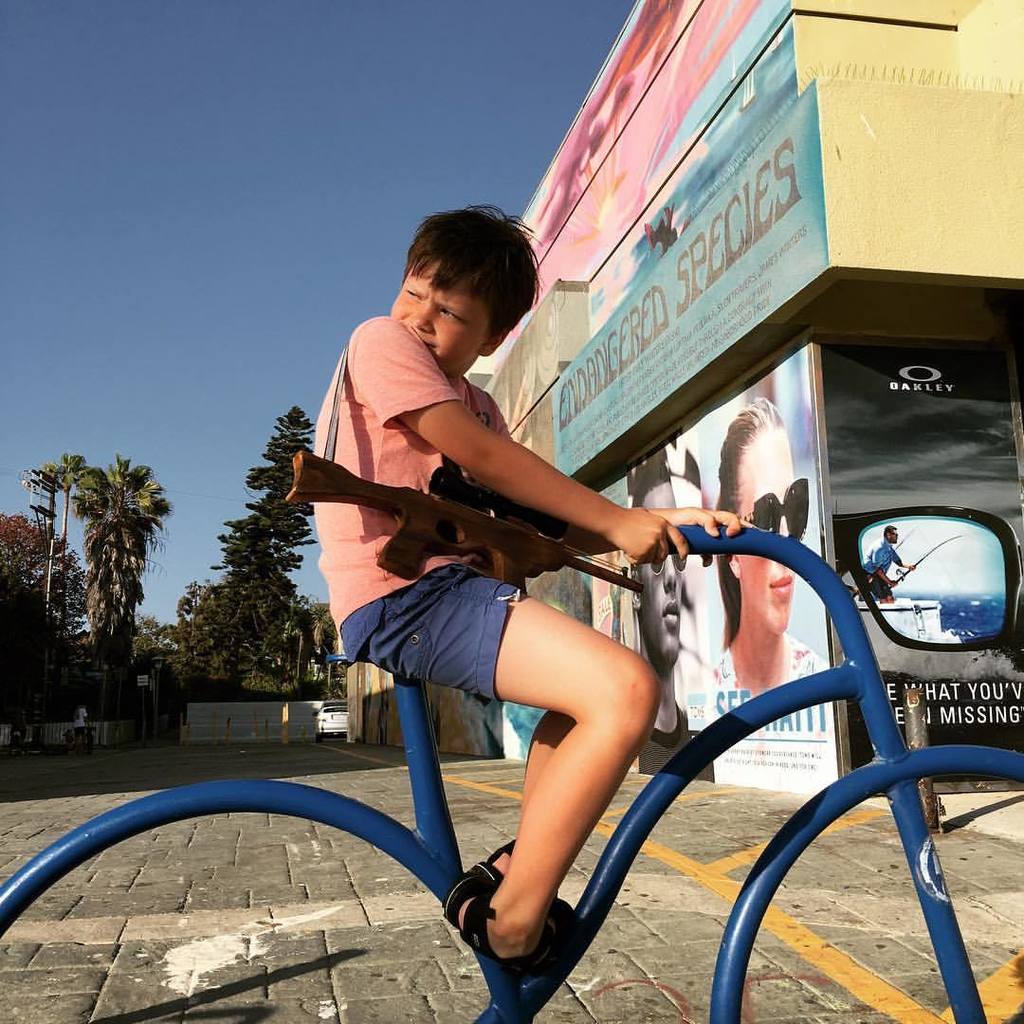 JakobLercheDK's tweet photo. Gunboy on Venice. My Hugo❤️ #la #california #venicebeach #bike #summer #treegun @venice_sunsets @lerchejohnson @liv… https://t.co/RUbWqFwUYu