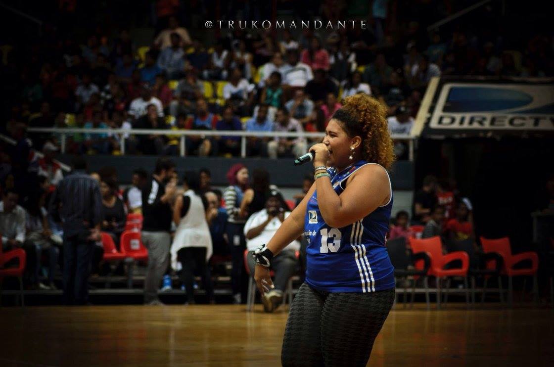 RimaRapOneLove's tweet photo. Siempre Vienen Cosas Buenas 
Agradecida Con Dios y Ustedes
El Sr @TRUKOMANDANTE en la camara
Esto Es COURT KINGZ O/ https://t.co/895yGRa0IN