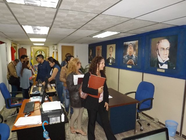 "Educando el Hombre Nuevo desde la Pedagogía del Amor, el Ejemplo, la Curiosidad, la Ternura y el Saber Ancestral"