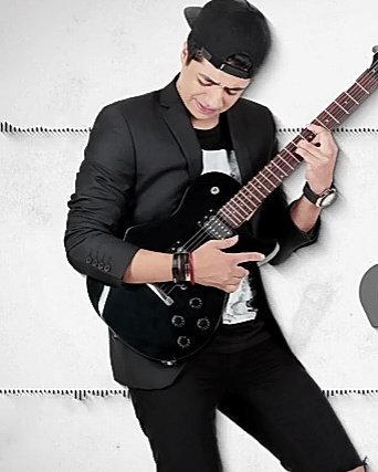 marrokya's tweet photo. Melhor canção do Rock 👇😍🎻
Suscribe-se❤
https://t.co/BPKjbsCsRq
#DiaDoRockEuToOuvindo
#AFlorNoVideoShow
#IhabAmir https://t.co/C6odZTrRac