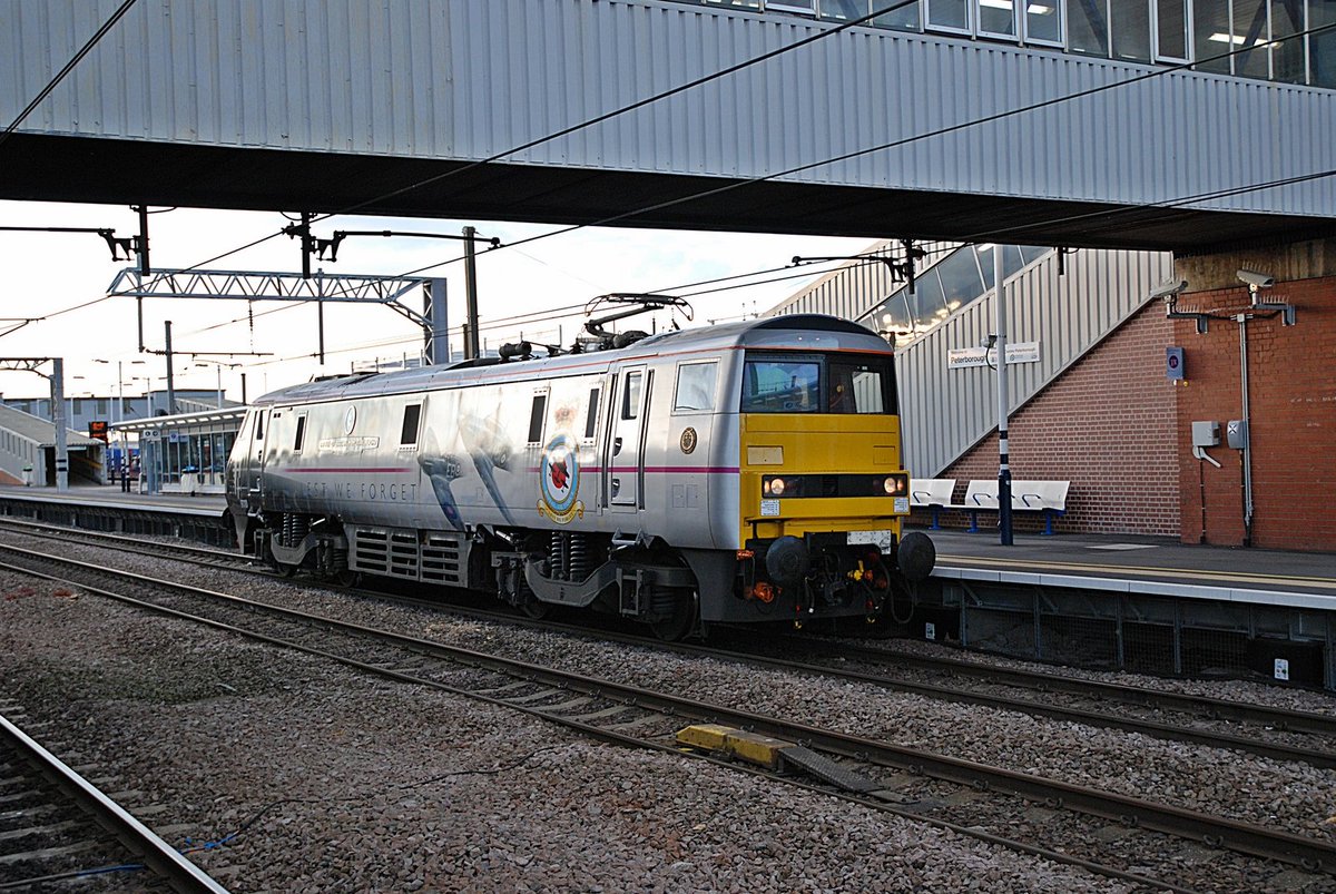 91110 Working from Doncaster to Bounds Green at Peterborough back on the 5-6-2014 after repairs
#trainspottinglive