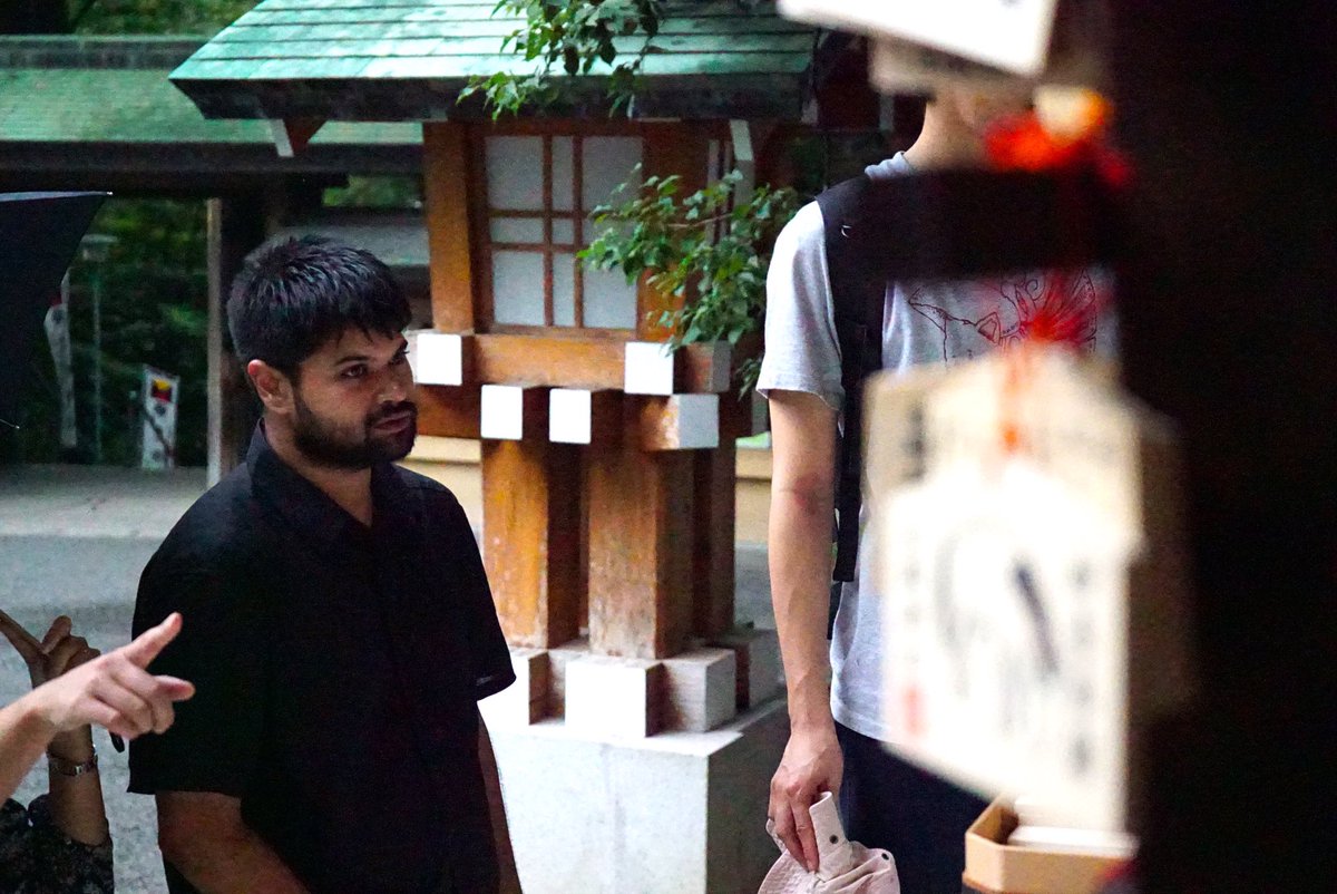nomotozigoku's tweet photo. 範宙とコラボレーションするインドの団体TadpoleのMOMOとフィールドワークをしています。外からのイメージではなく多種多様な日本の姿。同世代の暮らしや興味を歩いた昨日。 https://t.co/sbxaGNgbMt