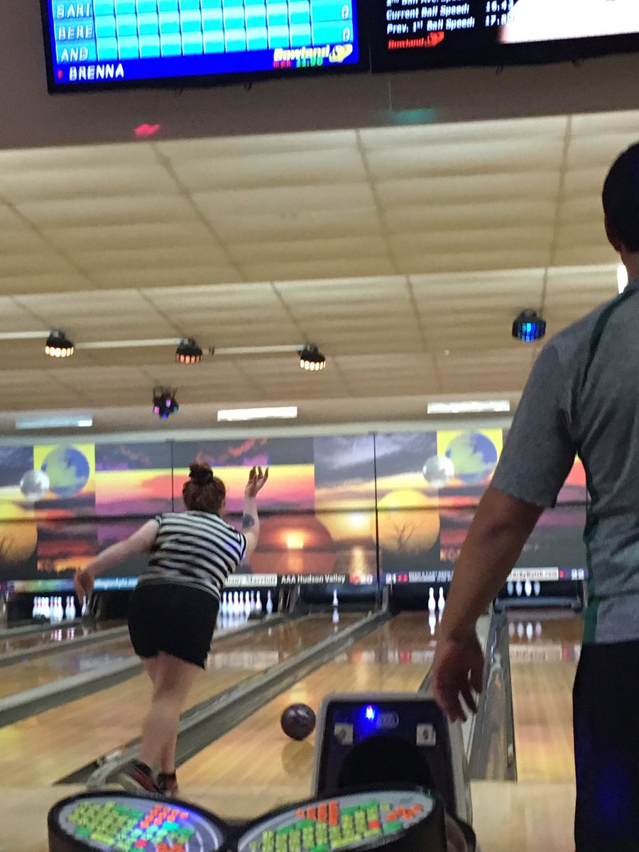 OL_Savanah's tweet photo. Look at these NSP bowlers ! https://t.co/71dF7uk59W