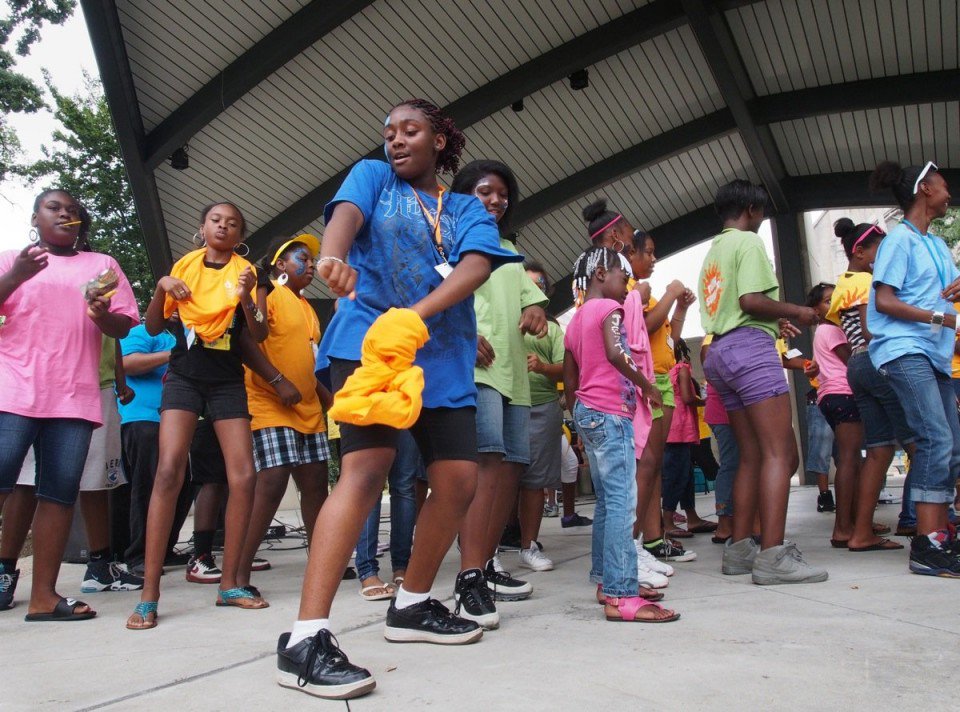 DiscoverKzoo's tweet photo. The @BlackArtsKzoo Festival is here! Check out the events planned from now 'til July 17! https://t.co/NWvG7eRXMk https://t.co/UMIKoyaqn1