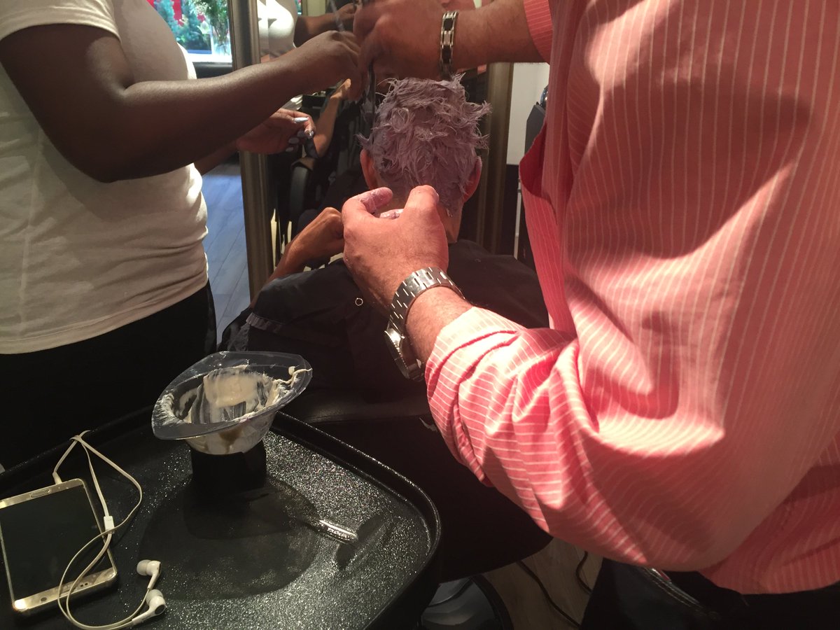 REDDSalon's tweet image. team work makes the dream work #violet #doubleprocess #adventurous #style #trendy #cool #hairstyles #gorgeous