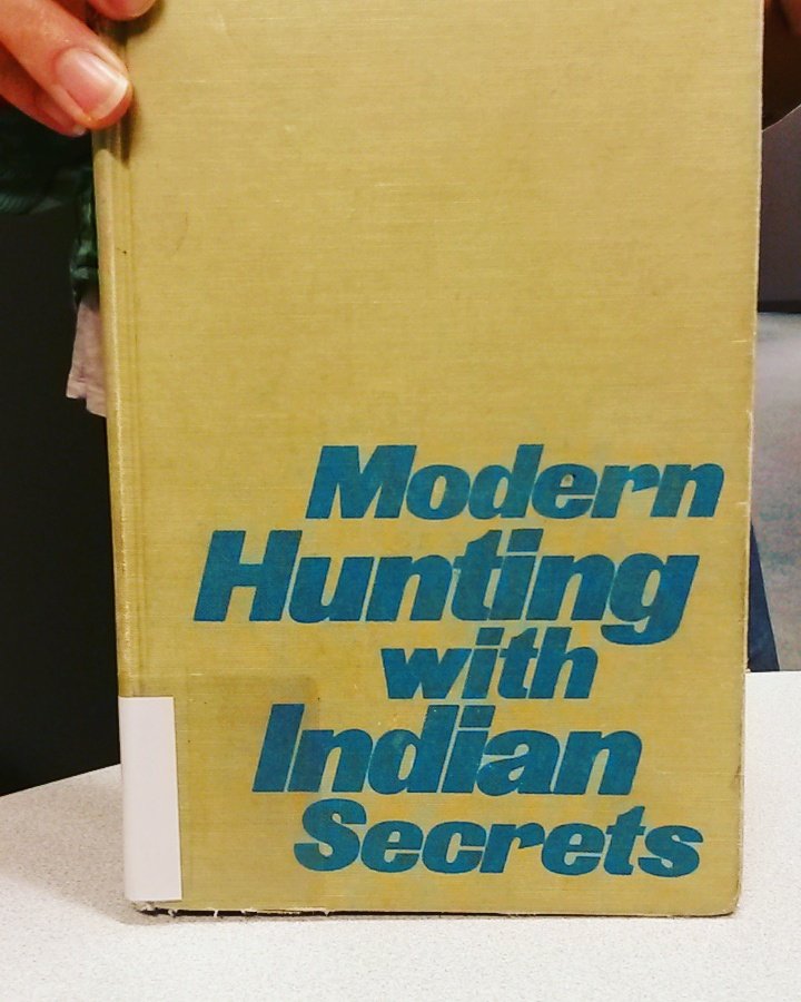JMLoyer's tweet photo. Library weeding unearths such utter nonsense #IndianSecrets #sodamnmystical #sonoble #soclosetonature https://t.co/KqgPbIh5I1