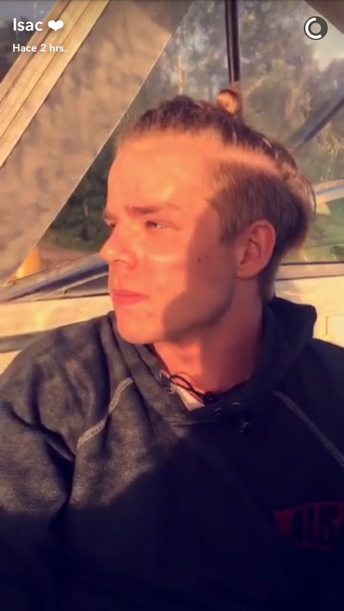 IsacElliotSP's tweet photo. @IsacElliot vía snapchat hoy (SnapIsacElliot) https://t.co/osSSdAC4NQ