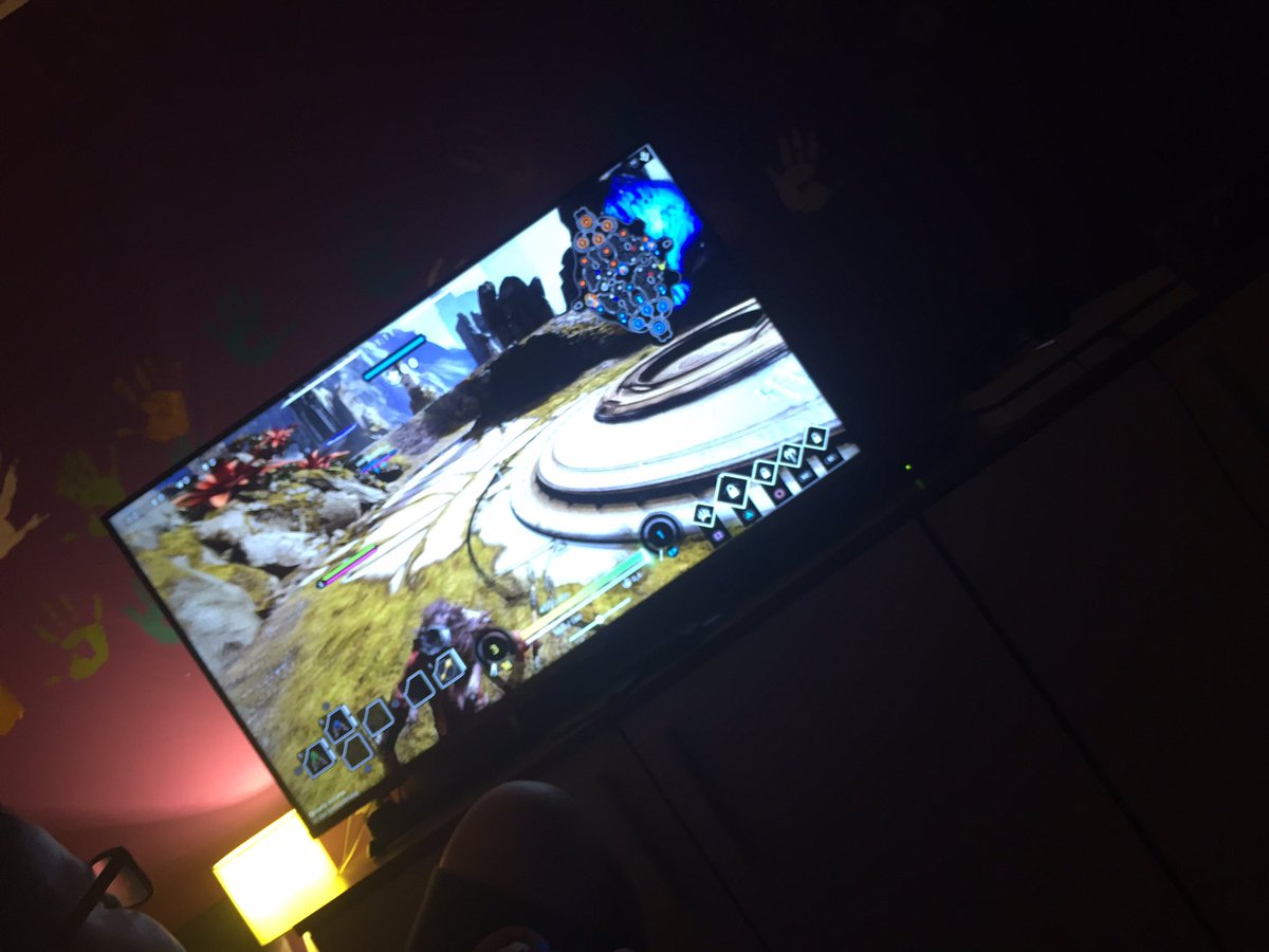 FG_Clarx's tweet photo. At ma boy playing #PS4 https://t.co/7B94EKSkwx