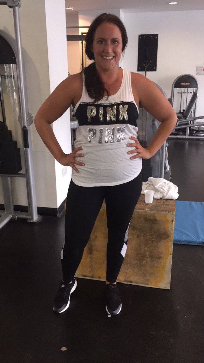 Lott_Jenko's tweet photo. My client Leah loosing 1 stone in 5-6 weeks !!! Hard work has paid off she getting slimmer and slimmer ❤️💪🏻 https://t.co/SHNjmji7US
