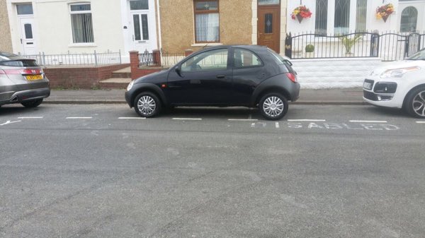 2005 Ford Ka for sale. 56,000 miles with full MOT £795 ono. Call 01792 456287 🚗🔥🔥🔥 #MikeTuckerAutos