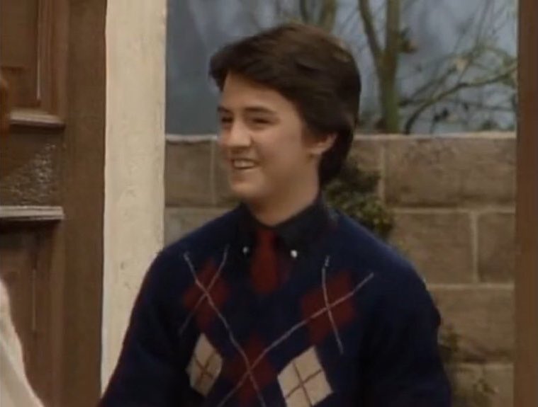 DailyPerryPics's tweet image. so smol and precious