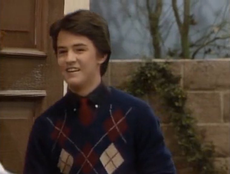 DailyPerryPics's tweet image. so smol and precious