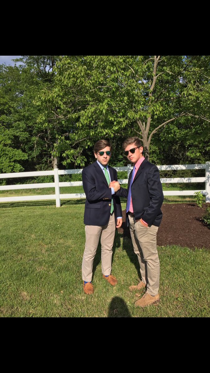 Happy birthday to this goon have a good one bro <a href="/Hpolen_13/">Hayden Polen</a> 🎉🎊