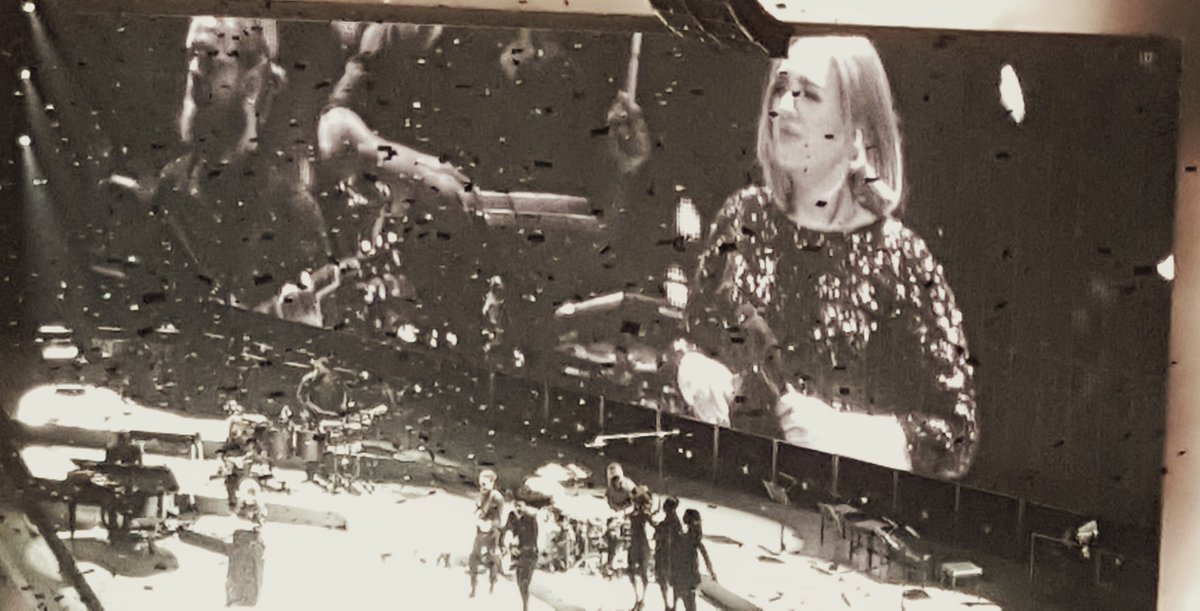 pharmatravels23's tweet photo. Thats a wrap on the #Adele experience!! I have no voice, but it's worth it. #adelechicago https://t.co/4VnhQelS3f