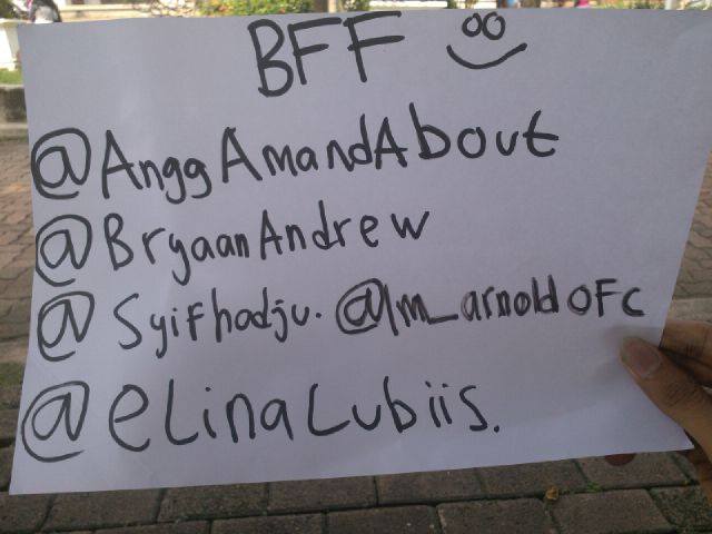 Anggaaldy_16's tweet photo. cuman ini yg gua bisa kasih ke kalian thx ya udh mau jdi sahabt gue,syng kalian loveyou https://t.co/WByHKjdPWM