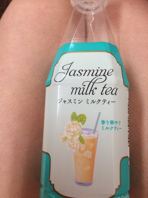 ジャスミンさんにて、ジャスミン紅茶発見っ！！  奇跡ﾟ ✧˖ ٩( &lsquo;&omega;&rsquo; )و ✧ ˖ﾟ https://t.co/EHNkvWnp55