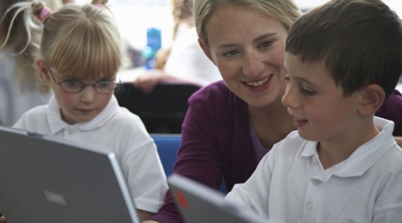 WeAreTeachers's tweet photo. Save This List! 21 Top Websites for Social Studies #Teachers https://t.co/uo1Xo2CluL #SSChat https://t.co/UvxCoyh8w7