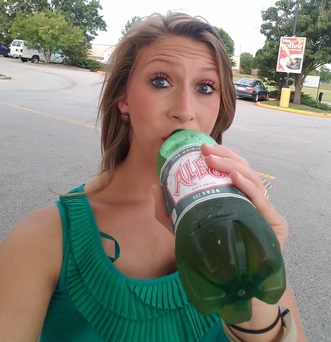 Melanie Kendall (MelanieKendall) Twitter