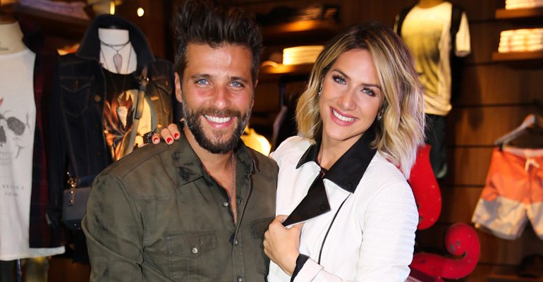 carasbrasil's tweet photo. Bruno Gagliasso e Giovanna Ewbank marcam presença em evento fashion --> https://t.co/n92Q8P5jAy https://t.co/ygPblMh3iS