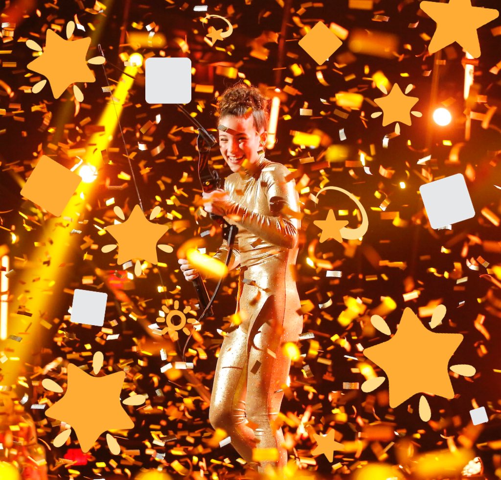 AGT's tweet photo. Retweet if you're still thinking about @sofiedossi's magical #GoldenBuzzer moment. #JudgeCuts https://t.co/8MUVaYX5XH