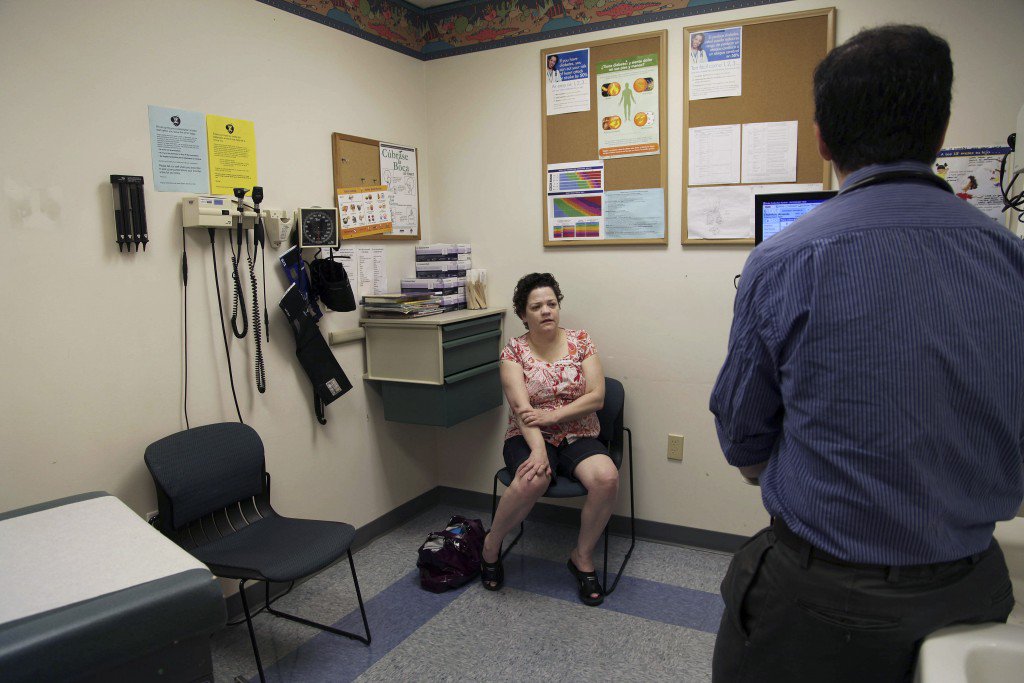 thinkprogress's tweet photo. Here’s more proof that Obamacare is helping low-income people https://t.co/bwdXDL6PHB https://t.co/9srlFot5bT