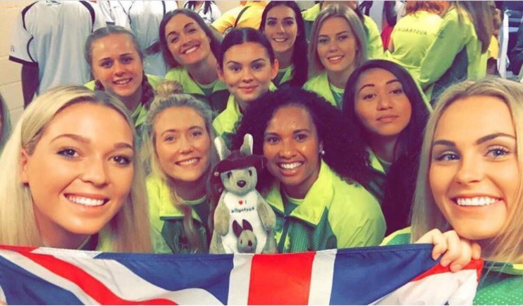 crenagi06's tweet photo. g a m e • d a y ft b r u c e || 💚🇯🇲🇦🇺 #Uniroos #AusvJamaica #WUCNetball2016 #Miami @wunc2016 @AUSUniroos https://t.co/l0foXT47kD