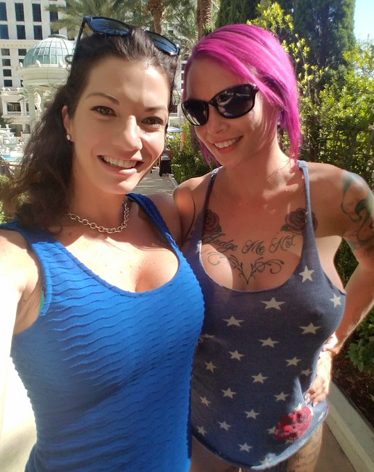 It was so great meeting up with you today babe 💖💋 https://t.co/ShwT1yZbuX<a href="/tag/zzhalftime"class="tags"><span>#zzhalftime</span></a>