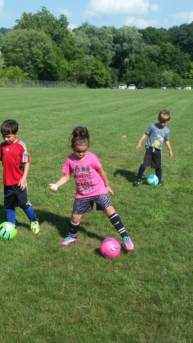 CJRDRIVER's tweet photo. Good 3rd day at camp, a little world cup competition! #yessoccer https://t.co/v3YhtBTdhG