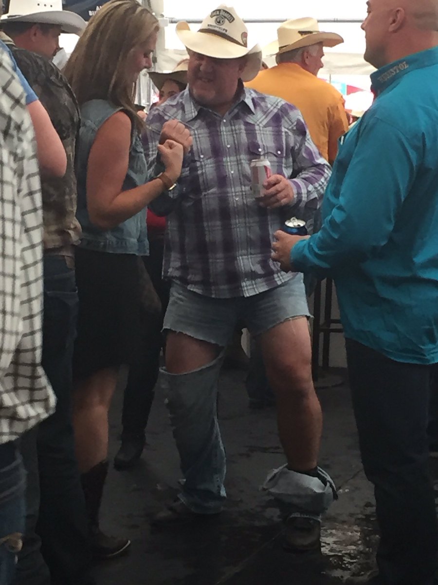 Ladies and gentlemen the #CalgaryStampede
