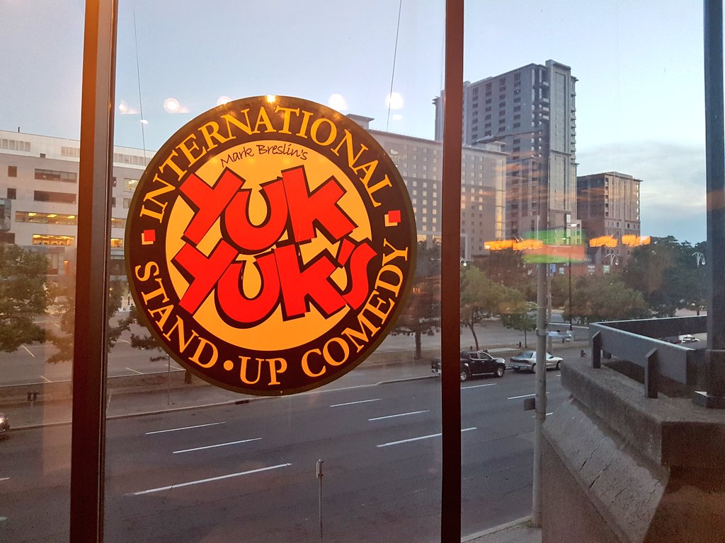 ihearthamilton's tweet photo. Back at it judging @Hamiltonyukyuks #GoYukYourself competition 🎙 #HamOnt https://t.co/ZImof9NeLr