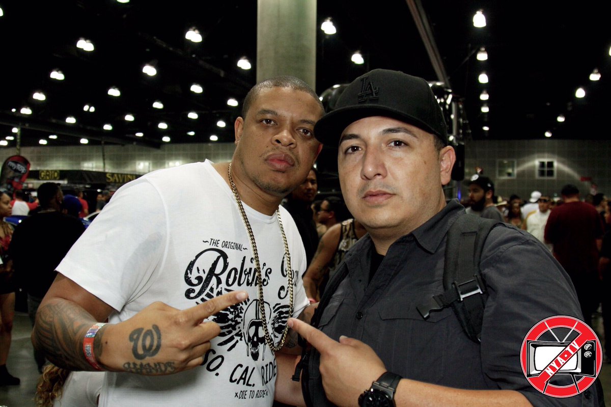 monski805's tweet photo. Chillin with @mrcurtisyoung At the @dubshowtour 
S/O to my brotha @guapcityproductions 
#DubShow2016 https://t.co/TQD6LWtwsX