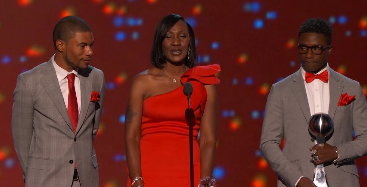 HuffPostSports's tweet photo. Zenobia Dobson's speech was breathtaking. She looked at a room full of athletes and told them to stand up for change https://t.co/3iDMOekFd2
