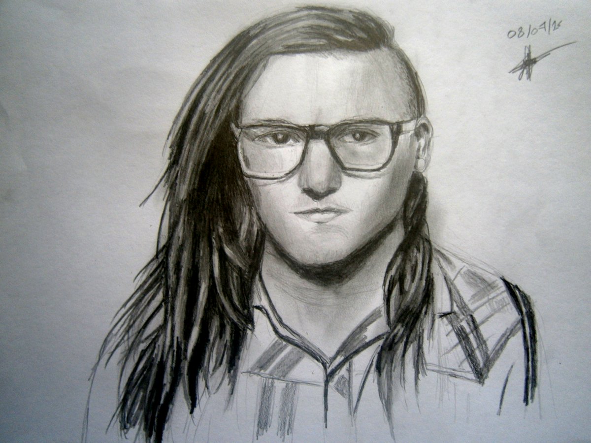 jesusgonzalezk1's tweet photo. #Dibujos #DibujosAsombrosos #DibujosEs #Art #EDM #EDMFamily #Skrillex https://t.co/7TbOns9XBF