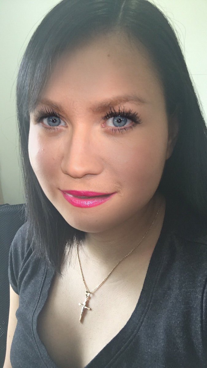 drickheads's tweet photo. Oh hey there @Brittanysnow @AnnaKendrick47
#SnapchatIsWeird https://t.co/WW0ZhvnUpX