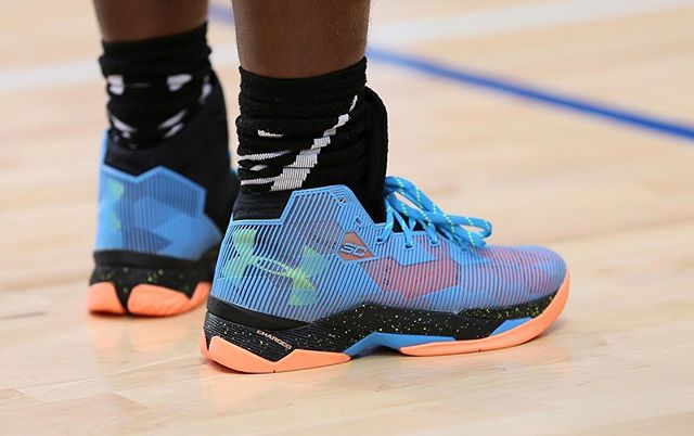 Curry 2.5 finals Clearance