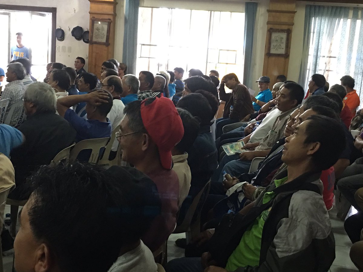 FajardoCherryM's tweet photo. PCS Sarona talk with BADAC members during open forum at PROCOR @RDPROCordillera @pnpdpcr @CordilleraPNP https://t.co/vjaMj9sbM7