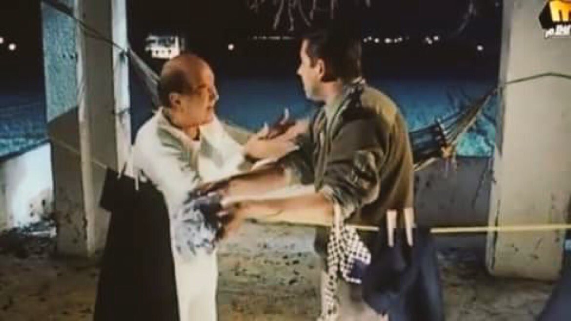 BMagdt's tweet photo. #مملكه_العيله_وحبايبها
جرب كدة حد يعملك فولو و تعملوا باك و يشيلو بعد كدة
 و شوف هتزعل ولا لا 😕 https://t.co/OqeemAPHZK