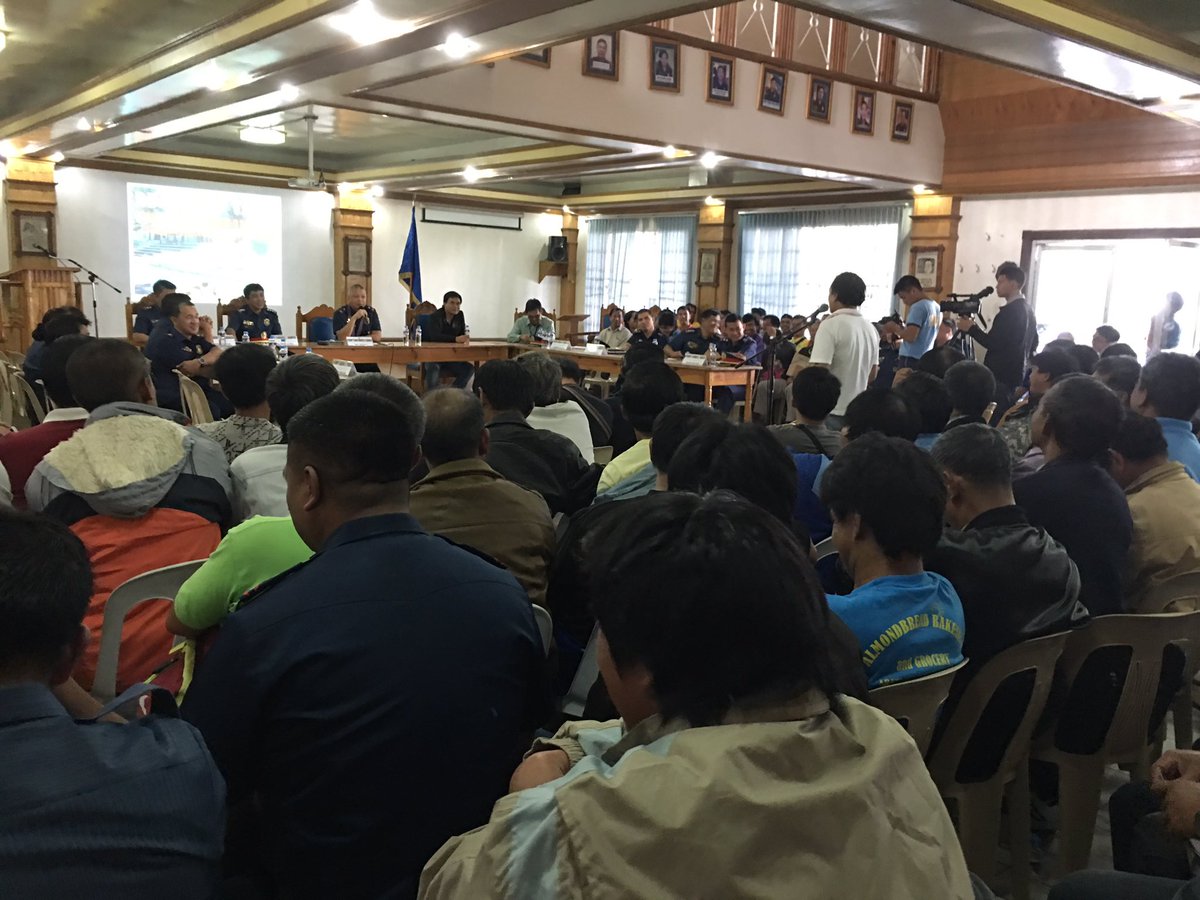 FajardoCherryM's tweet photo. ARD Dialogue with BADAC members re: illegal drugs @log cabin PROCOR @RDPROCordillera @CordilleraPNP @pnpdpcr https://t.co/sDczYEJmYv