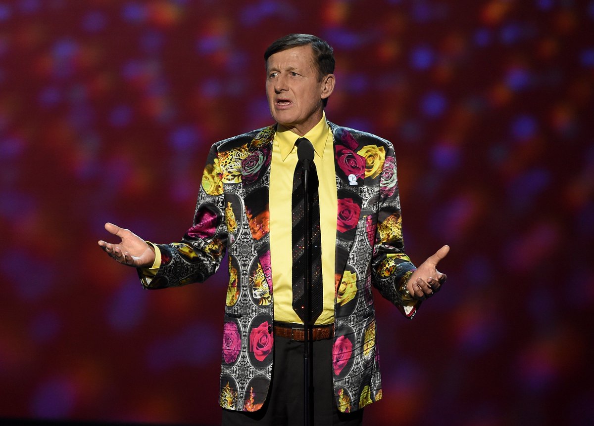 BleacherReport's tweet photo. "I will never give up. And I will never give in.” #SagerStrong https://t.co/6T2XpHdSqz