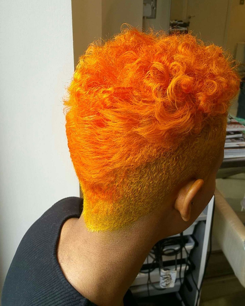 keishadesvignes's tweet photo. Using @SKPprofessional #igora bleach &amp; @EraybaCosmetics #coolcolour create gorgeous look. #pumpkin #squash #pixicut https://t.co/9WIJq7xAS7