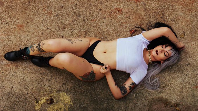 Watch Andressa Sisto 🌸's leaked NSFW photo on TwXstars